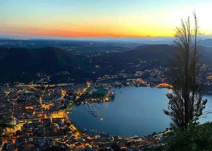 بيت للعطل Nanowine كومو